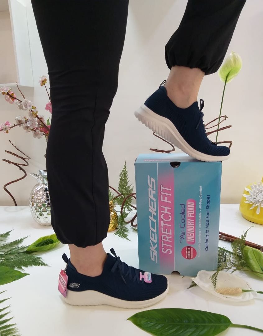 tenis skechers air cooled memory foam feminino