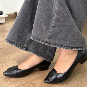 Sapato Preto Bico Fico Salto Bloco Baixo